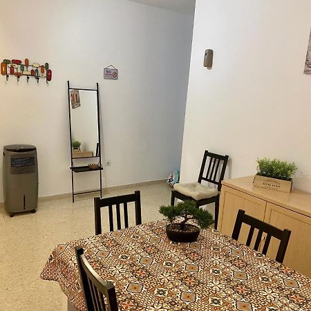 Sevilla. Gerena Casa Rural Para Familia O Profesionales Esterno foto